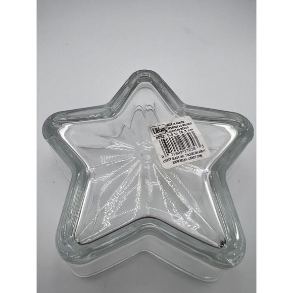 Libbey Home Decorative Star Shaped Clear Glass 6" Wide Holiday Candy Bowl - Picture 2 of 3